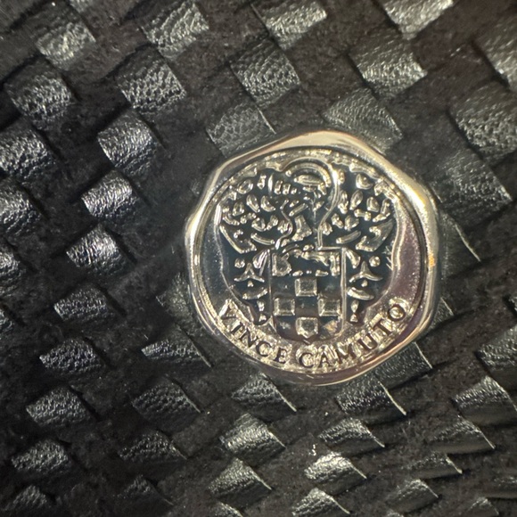 Black Woven Fringe Tote Bag Vince Camuto Excellent condition soft leather - Picture 3 of 12